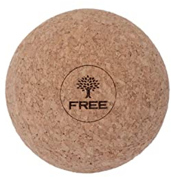 Free by Nature® Massageball aus Kork | Korkkugel und Triggerball | Massagekugel für ein effektives Faszientraining | Faszienkugel aus 100% Kork zur Selbstmassage | Made in EU