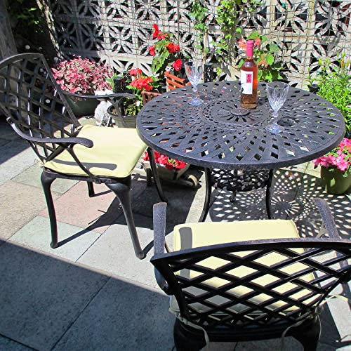 Lazy Susan 88 cm Runder Mia Gartentisch in Antik Bronze mit 2 Emma Stühlen und beigen Sitzkissen | Nachhaltiges Sandguss-Aluminium | Wetterfest | Rostfrei | Wartungsarm | 3 Jahre Garantie