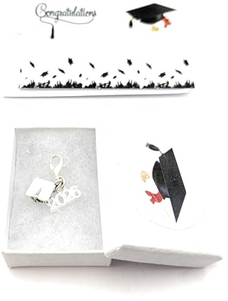 Graduation Hat Mortar Board 2026 Clip on Charm with Gift Card (Gift Box)