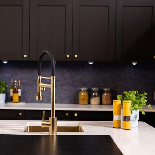flöde Mång Multi Use Kitchen Mixer Tap (Brushed Brass)