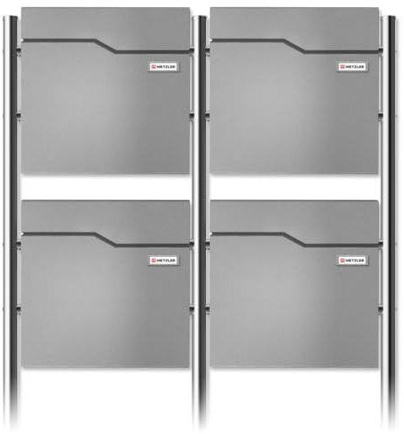 Metzler Standbriefkasten für 4 Parteien in RAL 9007 Graualuminium – Briefkasten freistehend 4er für Mehrfamilienhaus mit Zeitungsfach, Edelstahl Standfüße und austauschbarem Namensschild