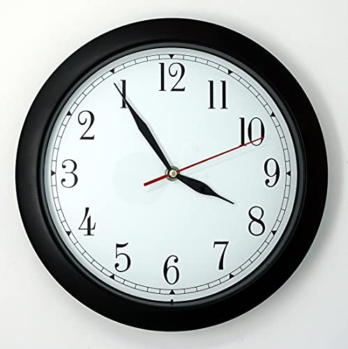 CBK-MS Rückwärts laufende Wanduhr Rückwärtsuhr 29 cm weiß mit Quartz Uhrwerk Ostfriesenuhr Küchenuhr Bürouhr läuft rückwärts auch die Zahlen sind falsch herum angebracht
