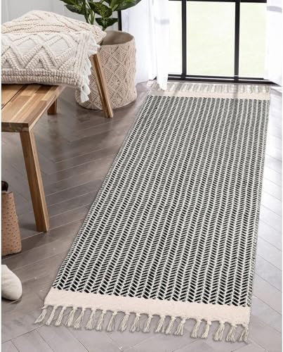 JaeMoose Alfombra bohemia de algodón, alfombras tejidas con borlas, lavable en blanco y negro, alfombra de pelo corto (negro, 60 x 130 cm)