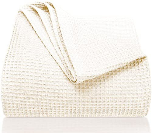 LAYNENBURG Couvre-lit 240 x 260 cm XXL - Piqué gaufré 100% Coton - Couverture légère pour l'été - Couverture en Coton pour le lit et le canapé - Aérée