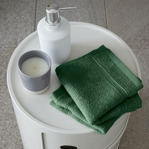 Catherine Lansfield Zero Twist Cotton 30x30cm Face Cloth Pair Dark Green