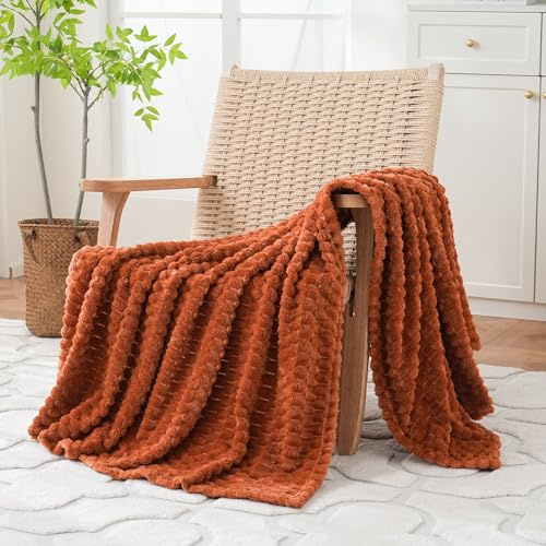Puncuntex Manta Naranja quemada de 50 x 60 Pulgadas, Manta Decorativa de Franela Jacquard 3D de Forro Polar súper Suave y acogedora para sofá, Silla, Ligera | Manta de franela de forro polar súper suave y acogedora para sofá, silla, ligera