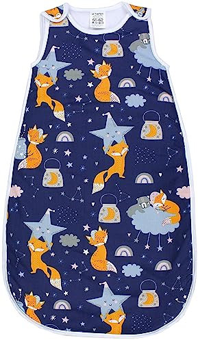 TupTam Schlafsack Baby 2.5 TOG – OEKO-TEX Ganzjahresschlafsack Kinder mit Seitlichem Reißverschluss, Ärmellos, Farbe: Füchse Sternbild/Dunkelblau, Größe: 56-62