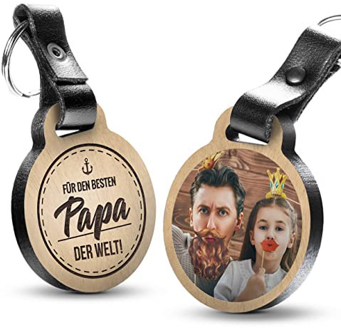 schenkYOU Premium „Für den besten Papa der Welt“ - Foto-Schlüsselanhänger aus Eichenholz mit dunklem Echtleder und Gravur - personalisierte Geschenkidee zu für Muttertag