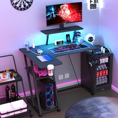 HaodaCulture Bureau Gaming LED 100x80 cm, Table Gamer avec Rangement, 2 Prises Electriques et 2 Ports USB