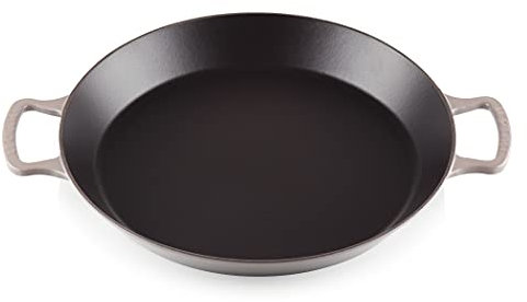 Le Creuset Paellapfanne aus emailliertem Gusseisen, für fettarmes Garen auf allen Herdarten einschließlich Induktion, 34 cm, Flint, 20164344440460
