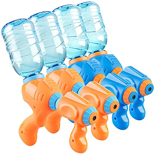 PEARL Spielzeug außen: 4er-Set Wasserpistolen mit PET-Flaschen-Anschluss (Wasserpistole Flaschenanschluss, Wasserpistole mit Tank, Flaschenhalter)