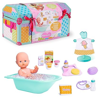 Nenuco - Baule, Set completo con bambola, vaschetta per il bagnetto e tanti accessori per la cura, per bambine e bambini da 2 anni, Famosa (NFN70000)