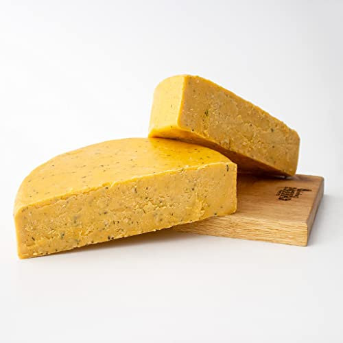 1/2 Double Gloucester & Chive Half Cheese Wheel (1.1KG) Cheddar Cheese Mature. Large Cheese Wheel. Wheel of Cheese. Gloucester Cheese. Cheddar Cheese. Cheese Truckle.