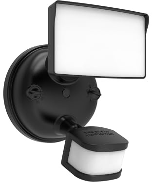 HALO Next Gen Battery-Powered LED Security Floodlight, 1 Head w/Motion Sensing, Dusk to Dawn, Adjustable Brightness - Black