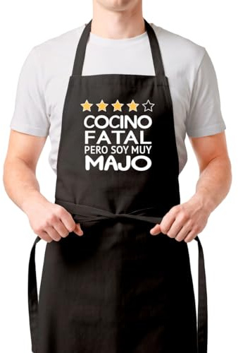 LINFORMAL Delantal Cocina Hombre Divertido | Delantal Barbacoa Hombre con Bolsillo | Delantal Chef Ajustable | Regalo Día del Padre Original | Delantal para Papá BBQ 65cm x 90cm