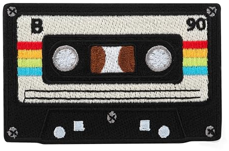 Urbanski Patch Retro Kassette mit Regenbogenfarben zum Aufbügeln 5,9 x 8,4 cm | Aufnäher Applikation Bügelbild