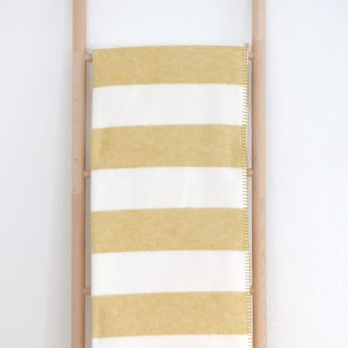 RIEMA® kuschelige Baumwolldecken Stine - weiche Wolldecke mit Streifen aus 100% Bio Baumwolle - nachhaltige Kuscheldecke Made in Germany 150x200 cm (gelb)