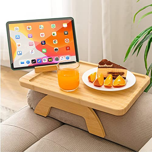 Sofa Tablett mit Drehbarem Handyhalter, Holz Bambus Couch Tablett Armlehne, Faltbarer Clip On Sofatablett für Breite Sofas, rutschfest Couch Armlehnentisch Sofa Getränkehalter Ablage