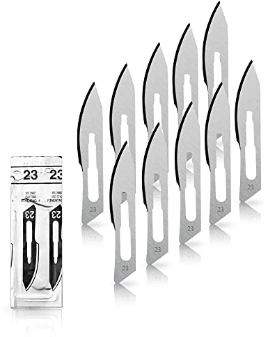 May Skalpellklingen Figur 23 für Halter Nr. 4 Karbonstahl 10 Stk | Kompaktes Set: 10 sterile Karbonstahlklingen der Figur 23. Passgenau für Skalpellhalter der Größe 4, ideal für Fußpflege.