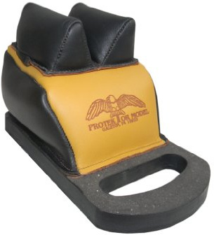 Protektor Model Deluxe B.B. Rear Bag with Handle and Mid. Leather Ear D.S. Between Ears, 3/8-Inch