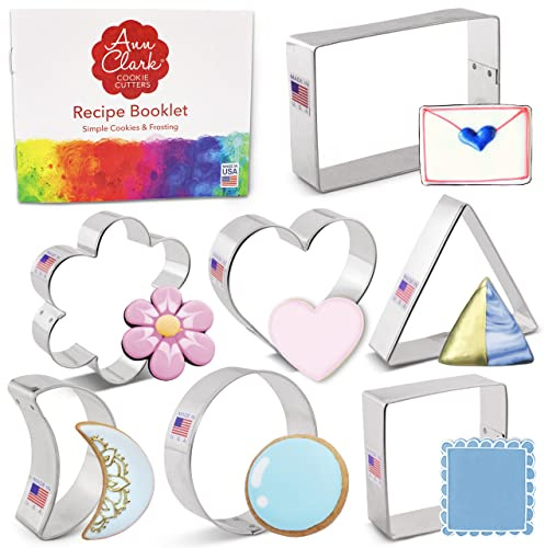 Ann Clark Basic Geometric Classic Shapes Cookie Cutters 7-Pc. Set (Heart, Circle, Square, Rectangle, Triangle, Crescent Moon, Flower) Made in USA | Includes: Heart, Circle, Square, Rectangle, Triangle, & More, America's Largest Cookie Cutter Maker, Food-Safe American Steel