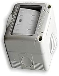 Pulsador estanco con LED, IP55, 10A, 250V, ideal para controlar luces en ambientes húmedos o exteriores.