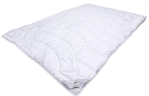 Traumschloss Bettdecke »Comfort« 3D Polyesterfaser | seidiger Microfaserbezug | warm | 135x200cm