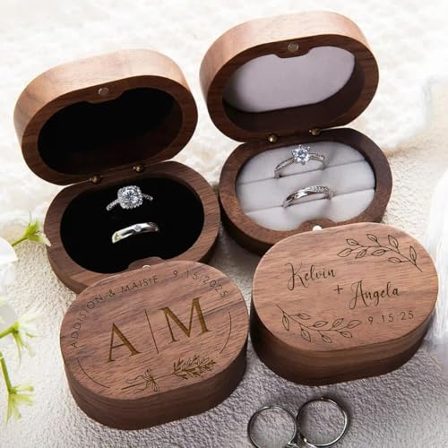 SHENGBEIDZ Caja Personalizada con 1/2 Ranuras para Anillos, Pequeña, De Nogal, para Bodas, Soporte Magnético De Madera Personalizado para Guardar Anillos, Joyeros con Nombre/Fecha Grabados(Oval)