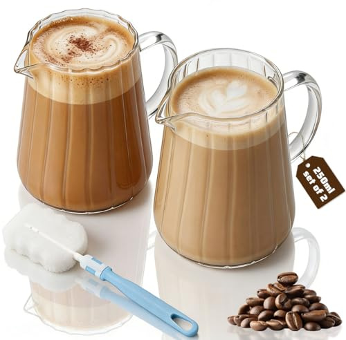 2 Jarras de Leche Pequeñas de Vidrio Borosilicato de 250 ml Lechera Cristal Pequeña con Pico Antigoteo Jarra Espumadora de Leche Microondas Jarra para Calentar Leche Aptas Lavavajillas con Cepillo