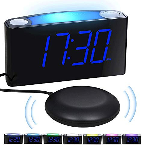 Mesqool VibrationsWecker, Digital Wecker mit 7-Farbiges Nachtlicht, Große LED-Anzeige, USB & Typ C, Helligkeitsregler, 12/24 H, Snooze, Lauteste Wecker für Tiefschläfer