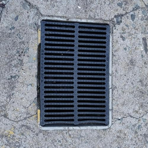 Canaletta Scolo Acqua Piovana Copertura di Scarico in Plastica Polimerica Ispessita per Esterni, Griglia di Scarico Fognario Collocabile Lunga 50 Cm, Griglia di Drenaggio Multidimensione per Pavimento