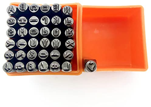 37 Stück Schlagzahlen Set mit Aufbewahrungsbox, 3mm A-Z Buchstaben 0-9 Zahlen 1 Symbol 1 Herzform Metall Schlagbuchstaben Stanz Kit zum Bedrucken von Metall, Kunststoff, Holz, Leder