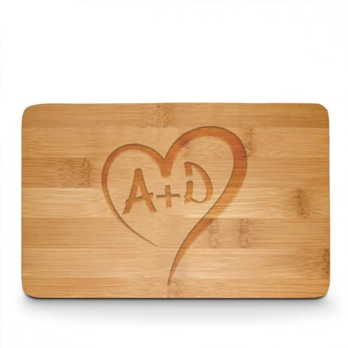 Tagliere in Legno Personalizzato con Iniziali Nomi Cuore Idea Regalo Originale SanValentino Coppia Festa Della Mamma Compleanno Natale Incisione Personalizzata Accessori Cucina Multiuso 35x25cm