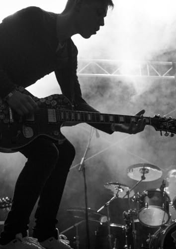 Mein Gitarren Songbook (Noten): 50 leere Notenblätter für eigene Lieder + Inhaltsverzeichnis + Akkordtabellen + Quintenzirkel + Notizen