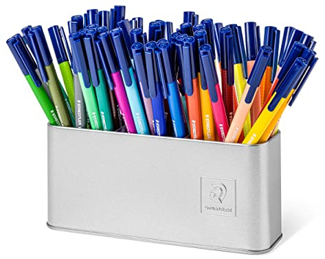 STAEDTLER Fasermaler triplus, ergonomischer Dreikantschaft, Linienbreite 1,0 mm, lange Lebensdauer, Metallköcher mit 50 fibre-tip pens in sortierten Farben, 323 MC50