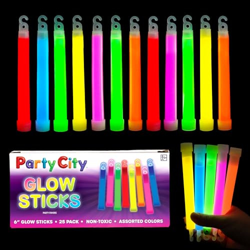 Party City Lot de 25 bâtons fluorescents multicolores de 15,2 cm - Bâtons lumineux dans le noir pour enfants, imperméables, pour camping, survie, d'urgence avec ficelle, bâtons fluorescents