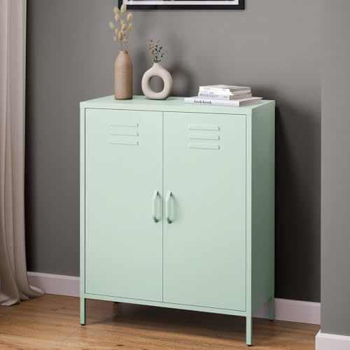 skølm Atria Metall Kommode – Sideboard Pastellgrün – Metallschrank mit 3 Fächern & Doppeltüren – Mehrzweckschrank mit flexiblen Einlegeböden – Industrial Highboard – Aufbewahrungsschrank/Flurschrank