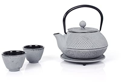 Echtwerk Teeservice aus Gusseisen, Teekanne 0,8 L mit abnehmbarem Sieb, Teebereiter mit Untersetzer, Teekannen-Set im Vintage-Design für Zubereitung von losem Tee, Grau