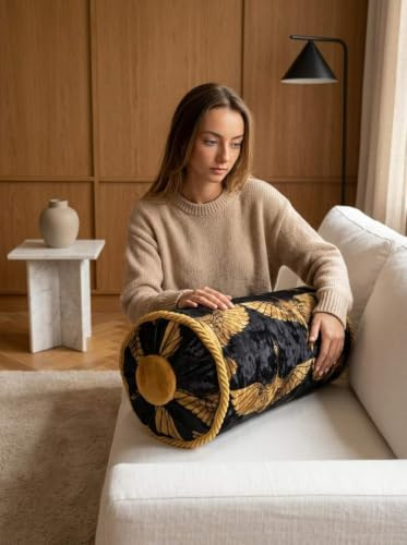 Samtkissen Crush Velvet Dekokissen Rolle Golden Vögel auf Schwarz mit Glanz Länge 40cm
