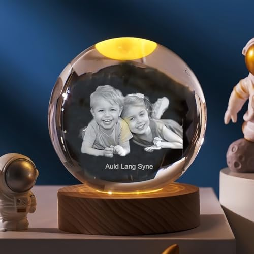 SHENGBEIDZ Bola De Cristal 2D Personalizada para Conmemorar A La Familia, Lámparas De Noche Personalizadas con Bola De Cristal, con Grabado Fotográfico En Alta Definición, (6cm/2.36in)