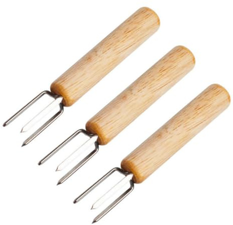HOODANCOS 3 Stück Teiliges Edelstahl BBQ Maiskolbengabel mit Ergonomischem Holzgriff Stabiles Grillbesteck für Sicheres Greifen Tragbare Maishalter für Grill und Outdoor Partys