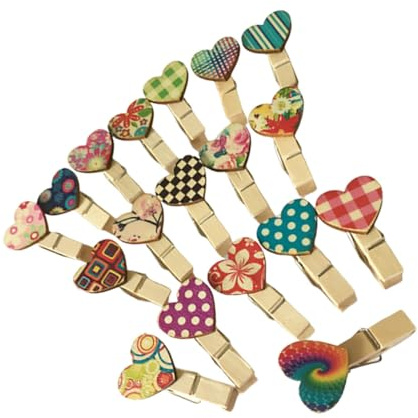 CVUTOVO 40 Pezzi Mollette Portafoto in Legno a Forma di Cuore Clip per Decorazioni Feste e Matrimonio, per Tenere Foto e Note Stili Multipli