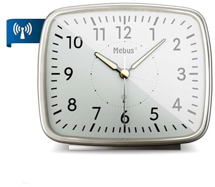 Mebus Analoger Funkwecker im Retro-Design mit abgerundeten Ecken/Material: Kunststoff/Farbe: Silber/Modell: 25362, L 5 cm x B 12 cm x H 10 cm