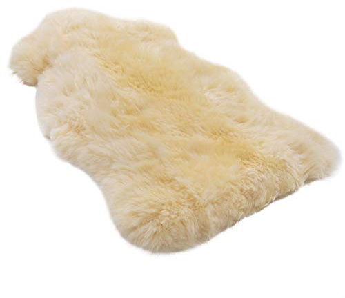 Werner Christ Medizinisches Lammfell Baby – ungeschorenes Natur Schaffell, als Baby-Fell, Deko-Fell, Sitzauflage, Läufer, Teppich, Länge +/- 65, 75, 85, 95 cm, beige-Gold 95 cm