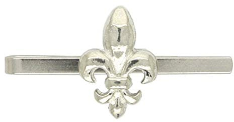 Pince à Cravate Fleur de Lys, fabrication artisanale française en étain, William Sturt, les étains de Jumilhac.