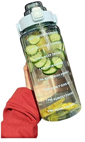 Sportflasche Trinkflasche 2L Wasserflasche mit Stroh Niedlichen Tragbare Waage Wasserflaschen for Wasser Outdoor-Reisekessel for Erwachsene Studenten Drinkkrüge Wasserflasche Trinkflaschen Wasserflasc