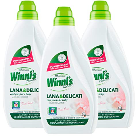 Winni's Naturel Lana e Delicati Detersivo Liquido Concentrato per Bucato a Mano e Lavatrice Fragranza Fiori Rosa Per Capi Preziosi e Baby Materie Prime di Origine Vegetali - 3 Flaconi da 750ml