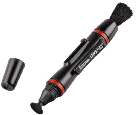 Hama Pinceau de nettoyage pour objectif (Lenspen) Classic (pour le nettoyage des lentilles et des filtres, 11,5 cm de long, Lenspen) Noir/Rouge