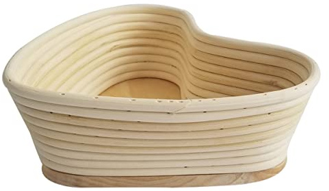 Mikinona Gärkorb Brotbackwerkzeug aus Natürlicher Weinrebe Herzförmiger mit Deckel für Teiggären und Backen 21,5 X 19cm mit Baumwollleinenbezug für Hobby und Profibäcker