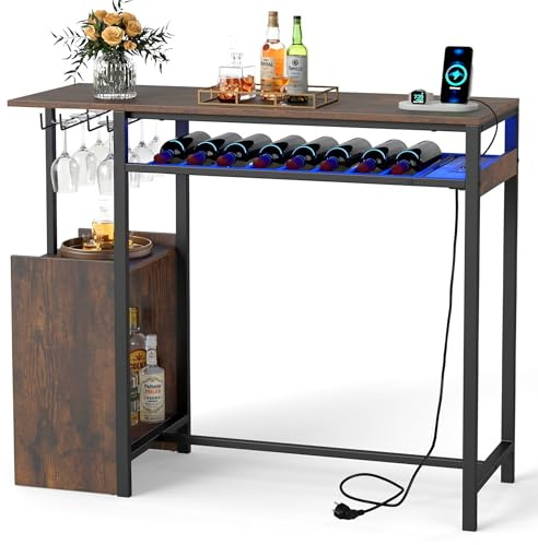 COSTWAY Mesa Alta Cocina, Mesa Alta de Bar con Estación de Carga, 2 Filas de Copas de Vino, Botellero, Estantería de 2 Niveles, Tira de Luz Ajustable, Barra de Cocina, 110 x 40 x 92 cm, Marrón Rústico